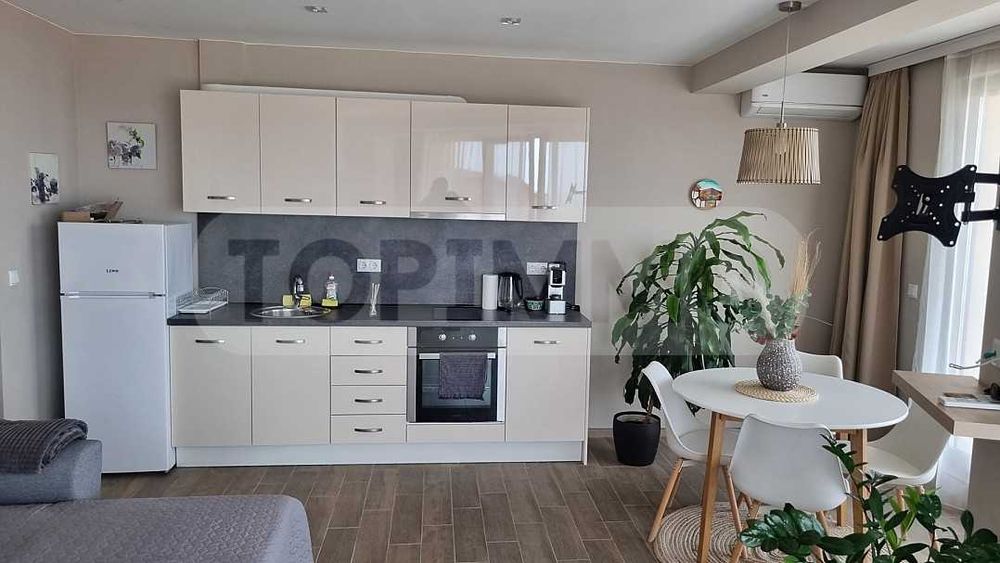 Дава се под наем Двустаен апартамент в Варна, Виница - 70 кв.м за 663 € - Снимка #2