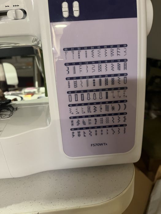 Mașină de cusut Brother FS70WTZU1 – computerizată, 70 cusături