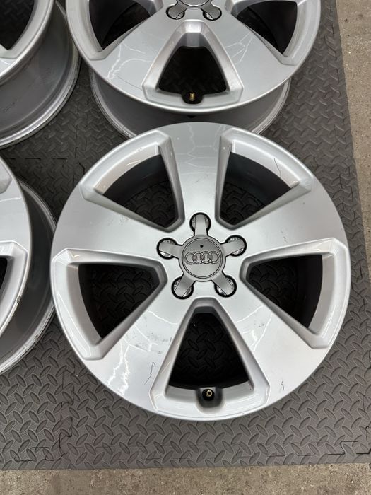 17-цола 5х112 - Audi - A3-A4-Q3