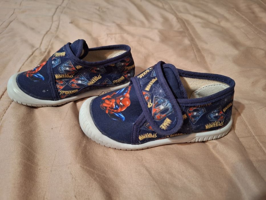 Детски пантофи Беко