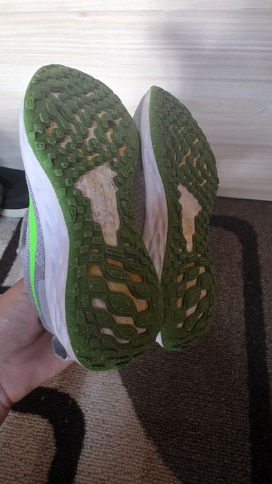 Маратонки Nike 28 номер
