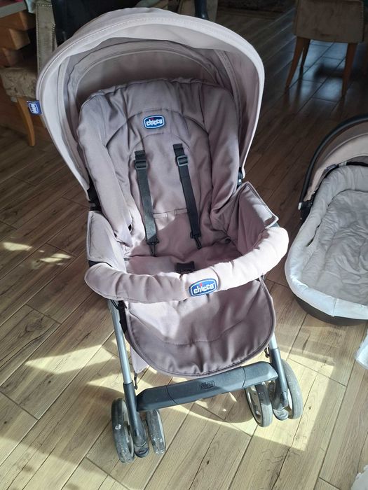 Carucior 3 in 1  chicco