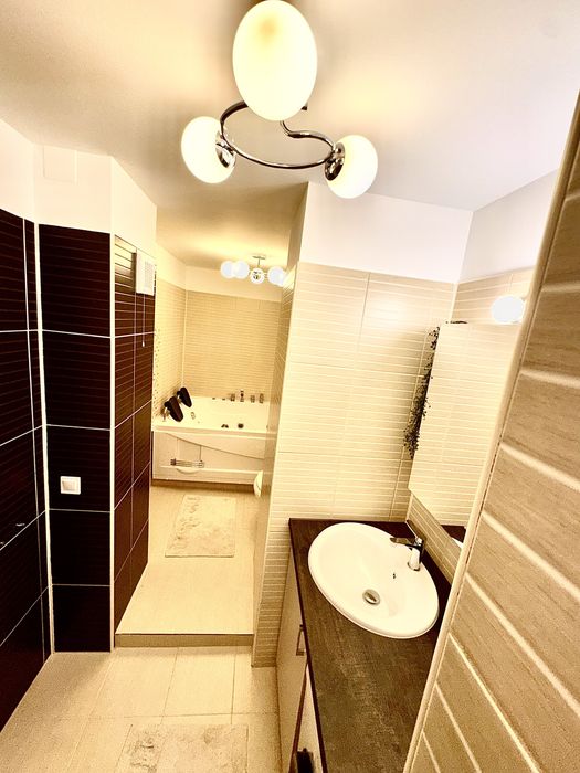 Proprietar-Mall Vitan -Nerva Traian- 2 camere