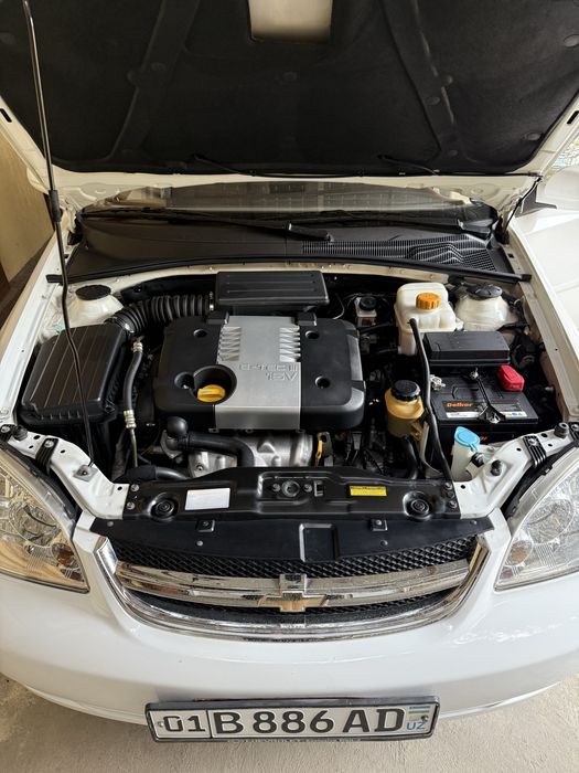 Lacetti 1.8 механика, 2012