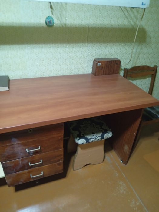 Отдам даром мебель