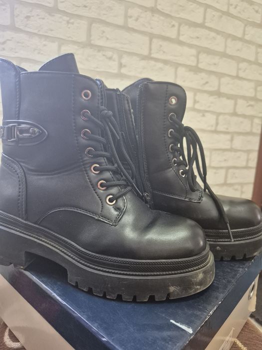 Продам обувь б/у