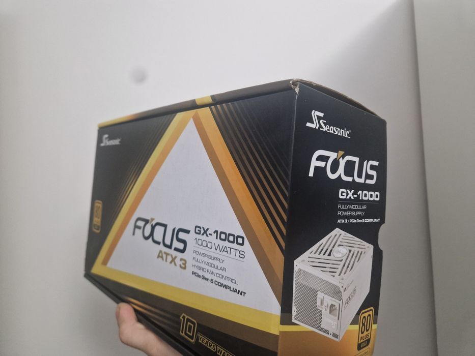 Sursa Seasonic Focus GX-1000 White 2024, 80+ Gold, 1000W
- FOCUS-GX-