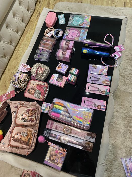 Penare Top Model si diferite produse