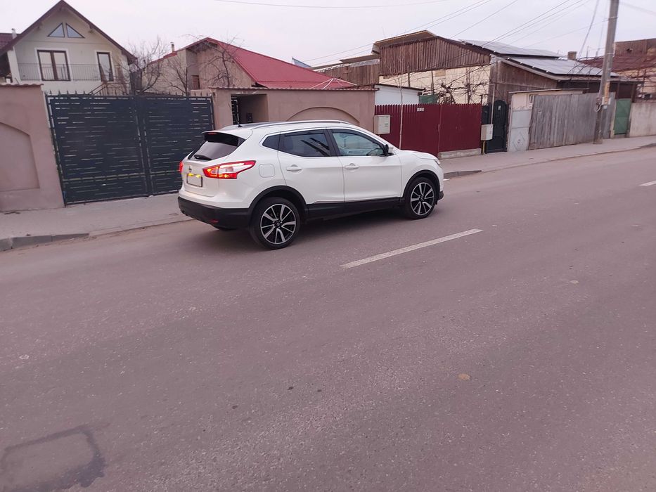 Nissan 4x4, Full, Variante