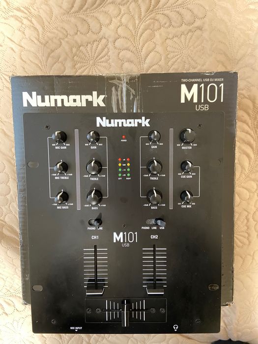 Смесител Numark M101 - DJ миксер