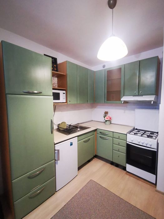 Închiriez apartament Oasului