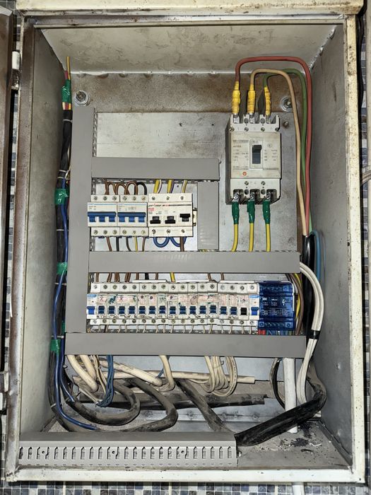 ELEKTRIK  24/7 Tezkor Xizmat