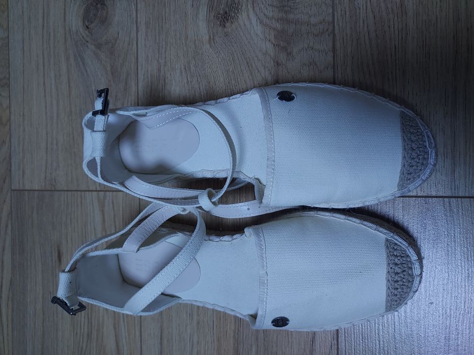 Espadrile Esprit cu barete pe glezna