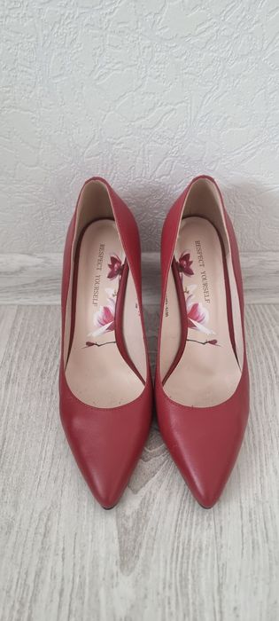 Продам туфли б/у