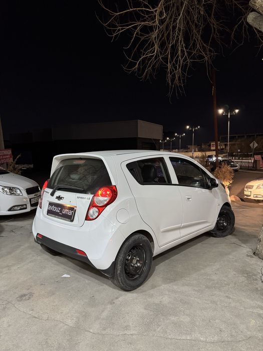 Spark 2015 avtomat ideal