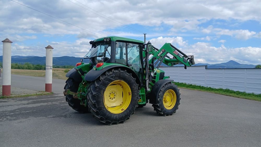 Tractor Jhon Deere 6330 cu incarcator 2013