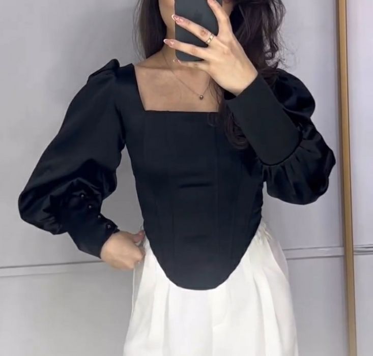 Кофточка красивая