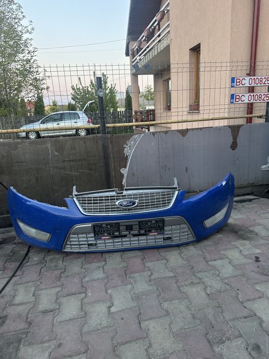 Bara fata ford Mondeo Mk4 albastră completa Portiere ford mondeo Mk4 usa stanga ford mondeo Mk4 usa dreapta ford mondeo MK4