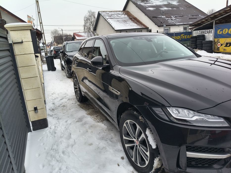 De vânzare sau schimb Jaguar și Discovery Sport