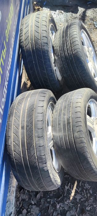 Продам диски шинами торус R15
