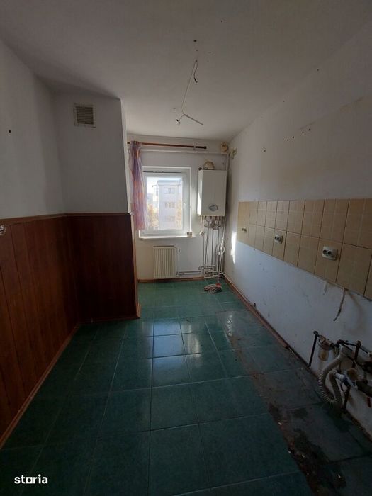 Apartament cu trei camere Pitesti-Arges