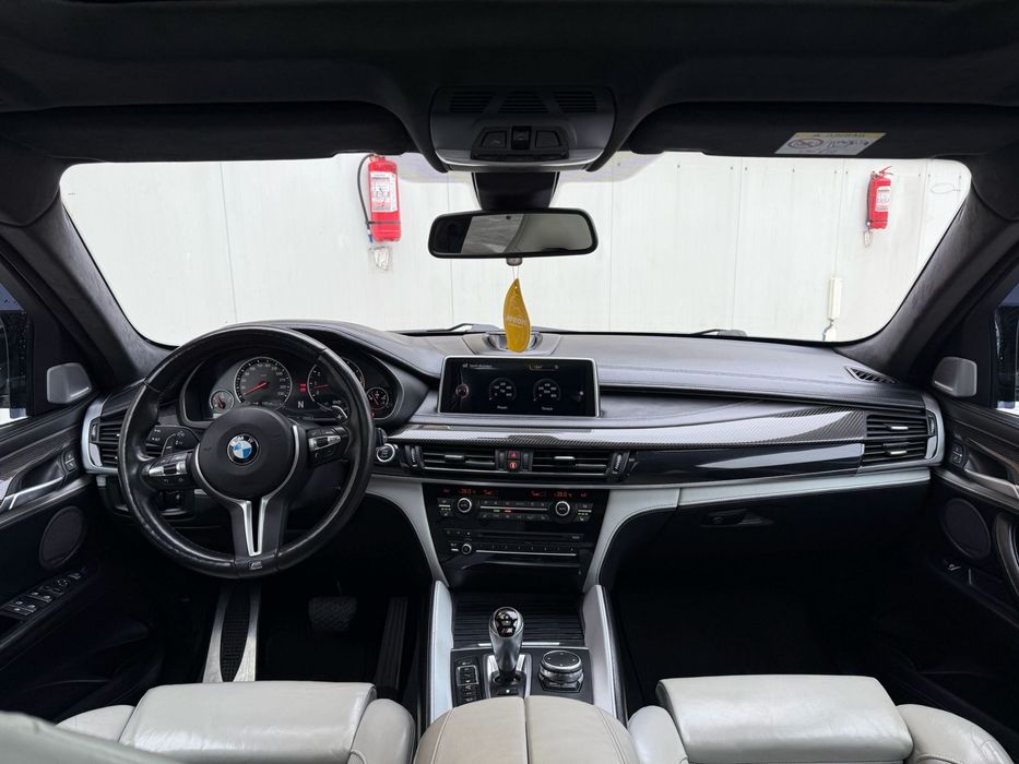 BMW X6 M / 4.4i 575 CP / BANG & OLUFSEN