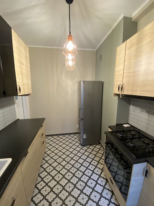 Proprietar, 2 camere în vilă interbelică · 60 mp · 2 balcoane · centrală proprie