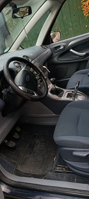 Vând Ford Galaxy mk3