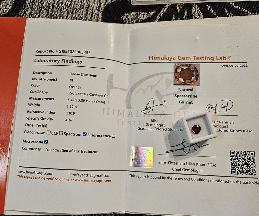 Натурален гранат 1.12 карата със сертификат