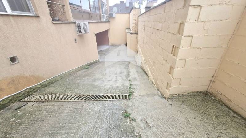 Дава се под наем Гараж / Паркомясто в Варна, Погреби - 16 кв.м за 76.5 € - Снимка #5
