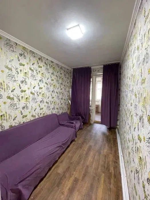 3 ком/4/4 Продаётся квартира. Ц-1 площадь: 86 м2
