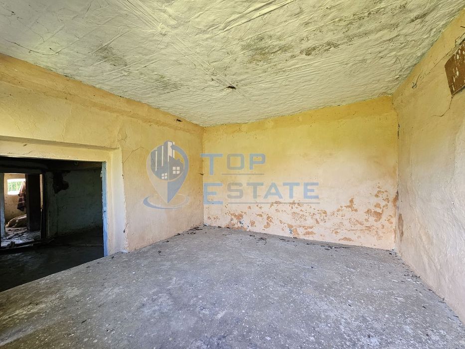Продава се Къща в Борово - 315 кв.м за 56 €/кв.м - Снимка #6