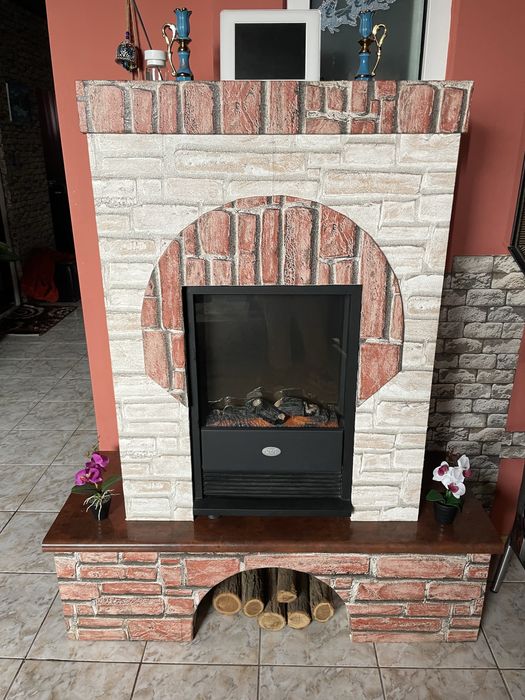 Şemineu electric ornamental