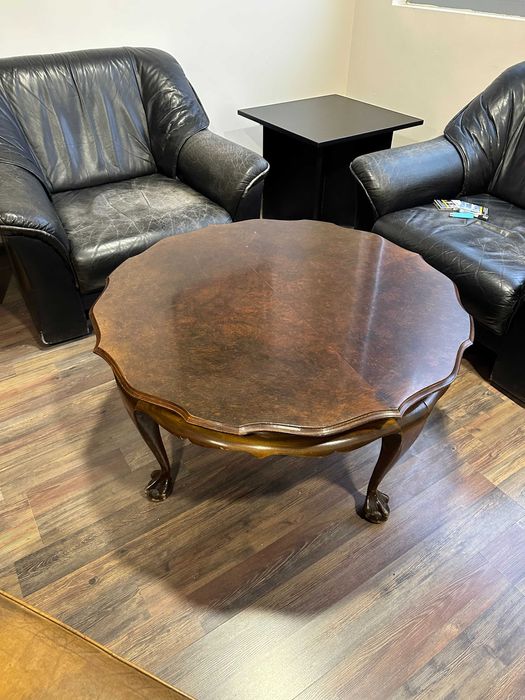 Орехова холна маса