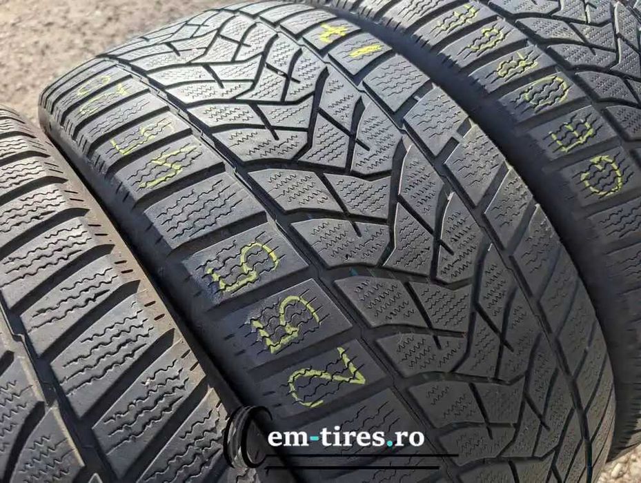 SET 4 Anvelope Iarna 255/45 R20 DUNLOP Winter Sport 5 SUV 105V