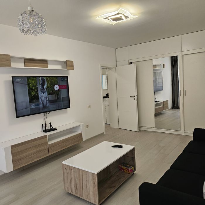 Apartament 2 camere decomandat de inchiriat