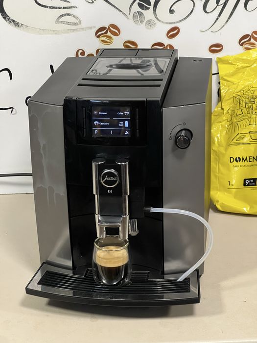 Кафемашина кафе автомат Jura E6 с гаранция