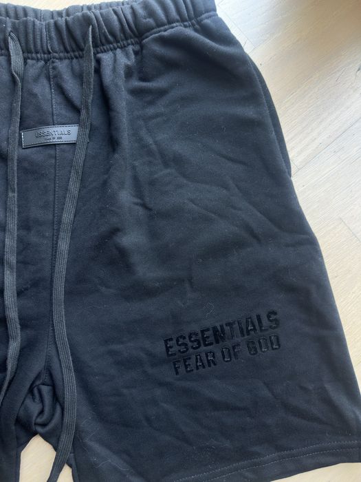 Essentials Shorts Black