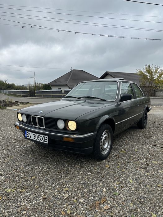 De Vanzare BMW E30 Coupe  318 i NFL  Original in stare perfecta