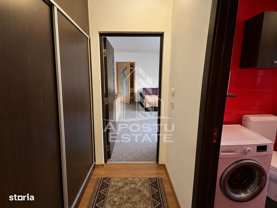 Apartament cu 3 camere,semidecomandat,centrala proprie ,zona Girocului