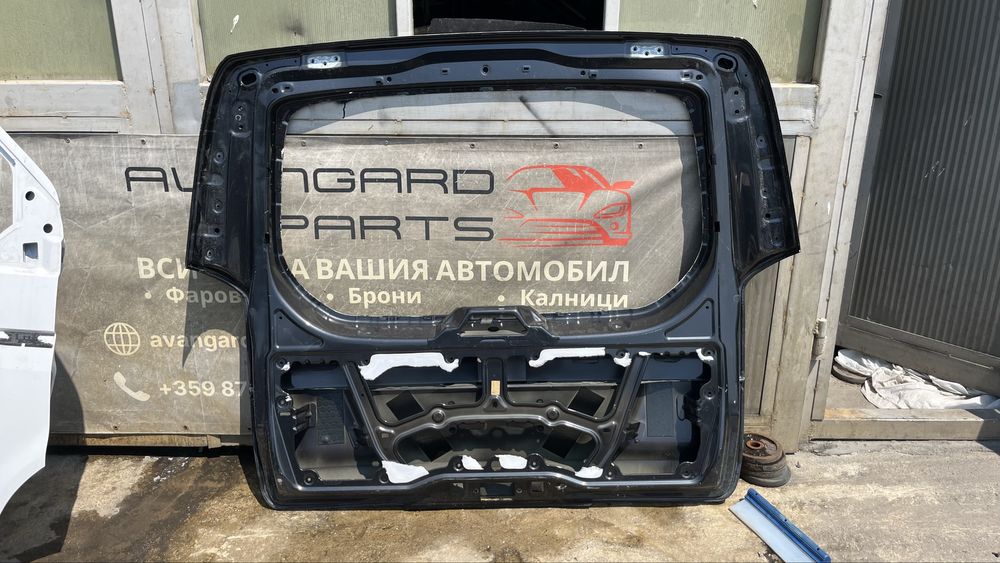 2 броя Капак,багажник Mercedes EQV 2020-