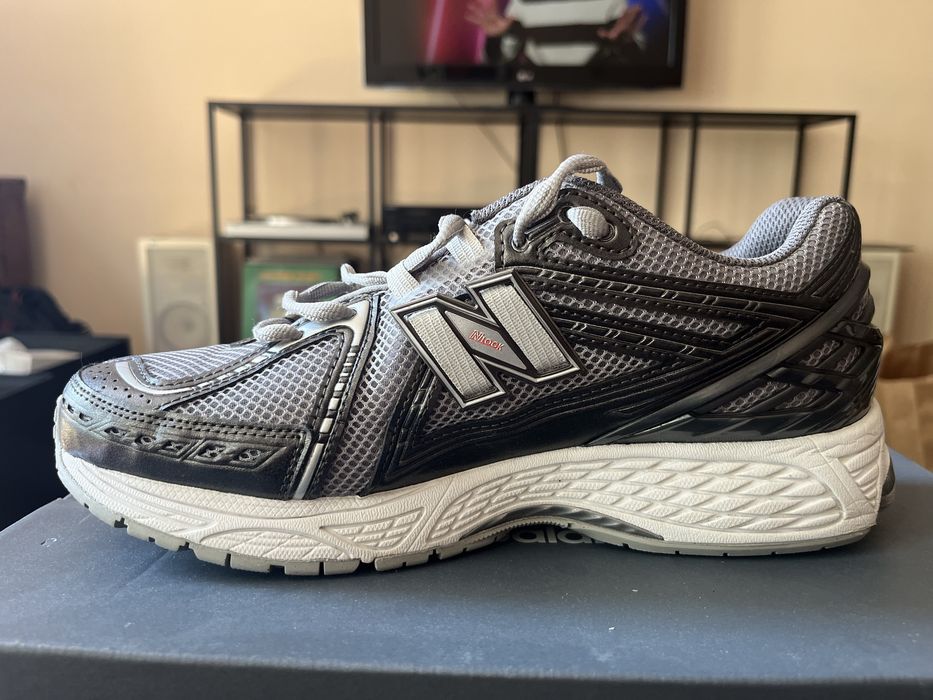 New Balance 1906