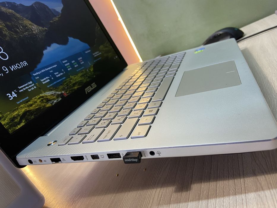 Ноутбук ASUS N550JV