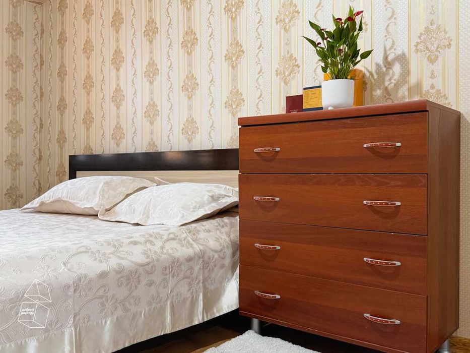 (Добрый) 8 квартал, 56 м², 2/1/4, Квартира в кирпичном доме спецплана