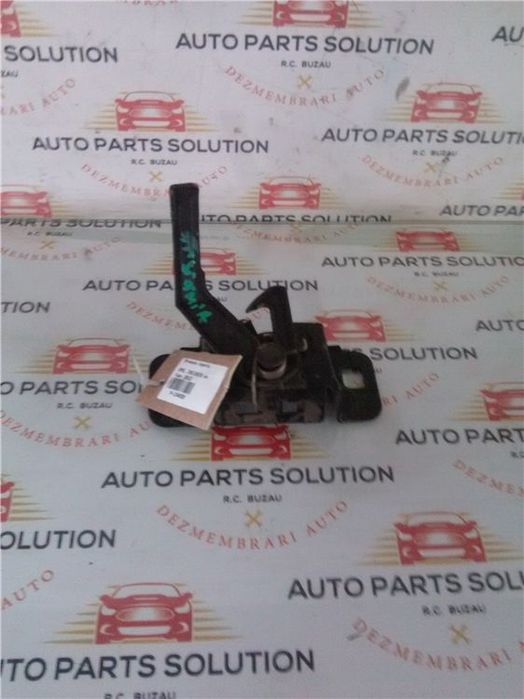 broasca capota opel insignia an fabr.2012