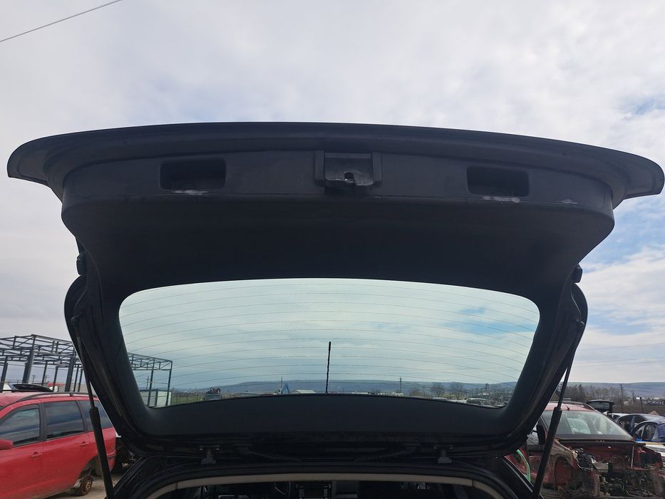 Haion Volkswagen Golf 5 (1K1) [Fabr 2004-2008]