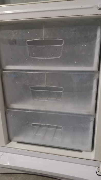 Продается холодильник