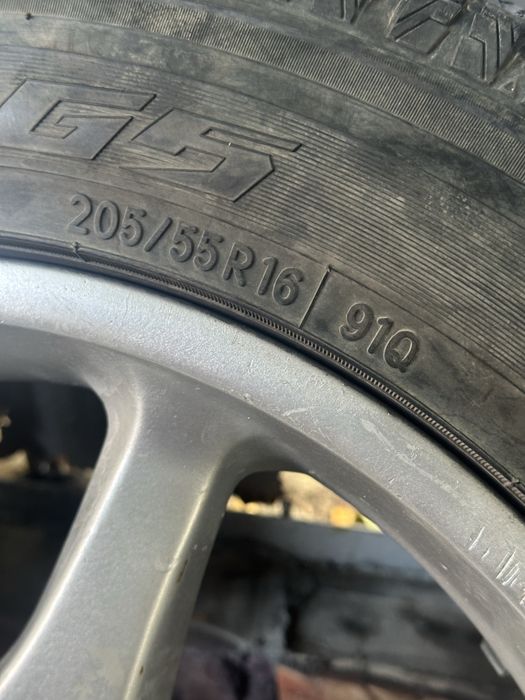 Продам срочно шины
