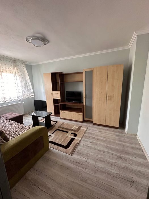 Inchiriez apartament Vladimirescu