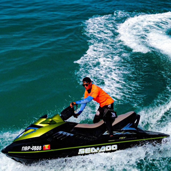 Продам гидроцикл